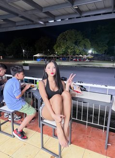 Precious - Transsexual escort in Makati City Photo 13 of 13