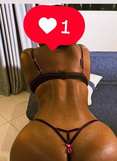 Precious - puta in Noida Photo 7 of 7