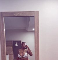 Precious - escort in Lagos, Nigeria
