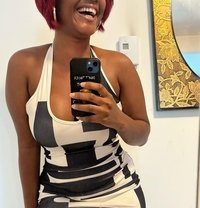 Lillian - escort in Greater Noida Photo 1 of 7