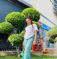 Precious - escort in Chandigarh Photo 1 of 6