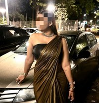 Cam service - escort in Kochi