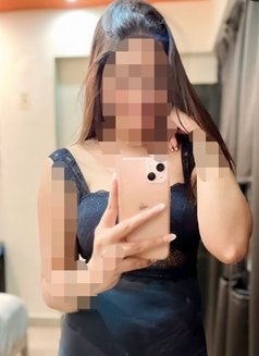 Blush - escort in Bangalore Photo 4 of 6