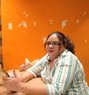 Preet - puta in Kolkata Photo 1 of 2