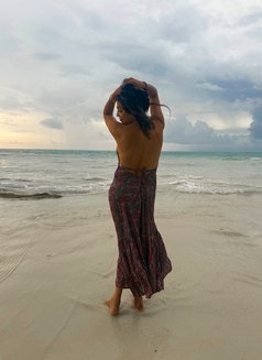 Preet independent service - escort in Chennai Photo 9 of 10