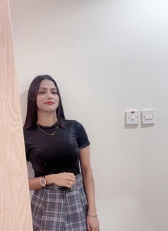 Jot - puta in Dubai Photo 4 of 16