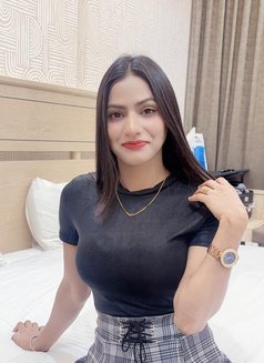 Jot - puta in Dubai Photo 5 of 16