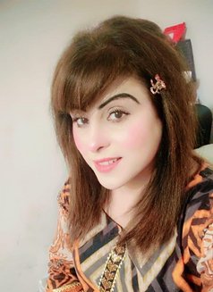 Preet - escort in Dubai Photo 8 of 10