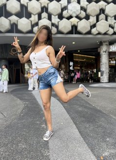 Preet - escort in Dubai Photo 4 of 4