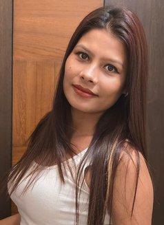 Preet - escort in Pune Photo 1 of 5