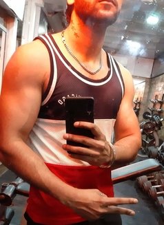 Preet Punjabi Munda - Male escort in Mumbai Photo 4 of 11