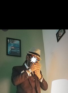 Preet. Singh - Acompañantes masculino in Mumbai Photo 13 of 15