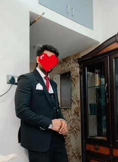 Preet. Singh - Male escort in Mumbai Photo 13 of 14