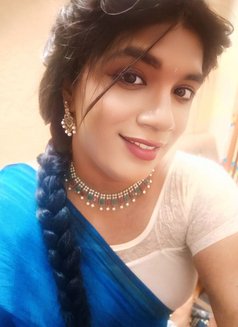 Lovely shemale - Male adult performer in Hyderabad Photo 3 of 4