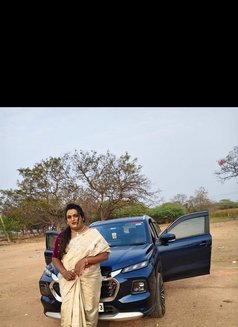 Preethi Dolly - Transsexual escort in Hyderabad Photo 1 of 2