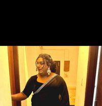 Preethi Dolly - Transsexual escort in Hyderabad