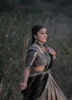 Preethi - escort in Dubai Photo 3 of 4