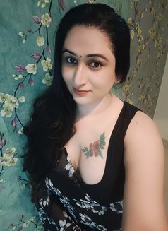 Preethi - Acompañantes transexual in Hyderabad Photo 5 of 5