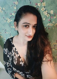 Preethi - Transsexual escort in Hyderabad Photo 3 of 4