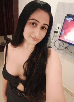 Preethi - Transsexual escort in Hyderabad Photo 3 of 3