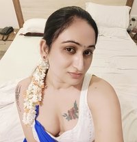 Preethi - Transsexual escort in Hyderabad