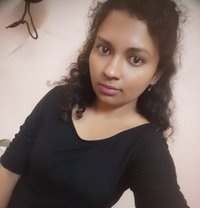 Preethi Tamil Genuine Service - adult performer in Chennai