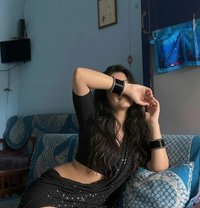 Best service available - escort in Chennai Photo 1 of 3