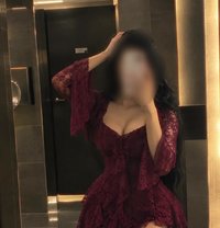 Preeti Available in Escort - puta in Mangalore