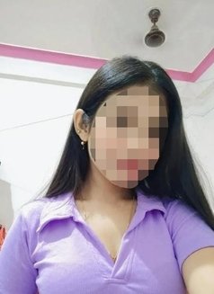 Preeti Call Girl Cam & Real Meet - puta in Indore Photo 2 of 2