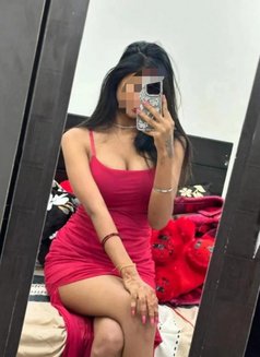 𓊈𒆜❤preeti𒆜𓊉 Cam & Meet Show - puta in Hyderabad Photo 2 of 4