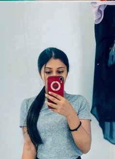 Nitika Independent girl Incall Available - puta in New Delhi Photo 1 of 2