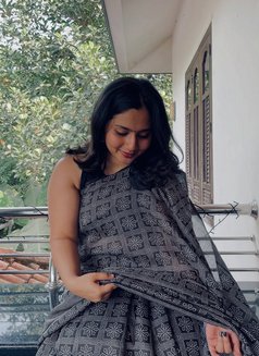 Preeti - escort in Bangalore Photo 2 of 3