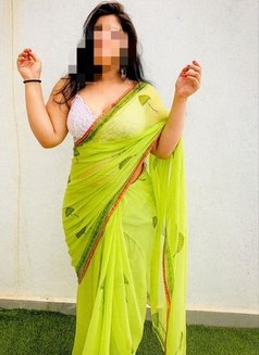 Milf for cam - escort in Coimbatore Photo 1 of 2