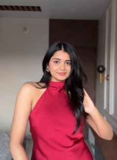 Preeti - escort in Chennai Photo 2 of 3