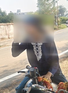 Preeti Cam & Meet Indep. Girl escort - escort in Hyderabad Photo 4 of 5