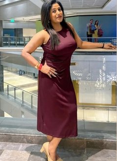 Preeti - escort in Jaipur Photo 2 of 2