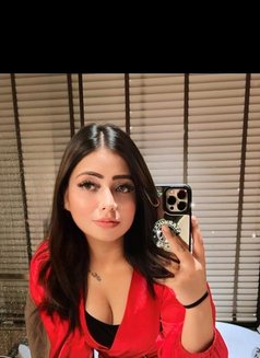 Preeti - escort in New Delhi Photo 2 of 11