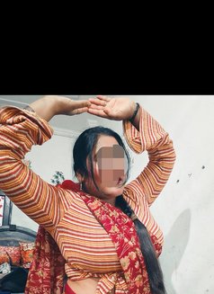 Preeti - escort in Noida Photo 1 of 3