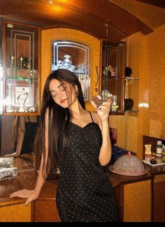 Preeti Indian Girl - escort in Dubai Photo 2 of 2