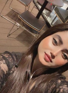 Preeti Indian Model - escort in Al Manama Photo 3 of 7