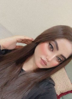 Preeti Indian Model - escort in Al Manama Photo 6 of 7