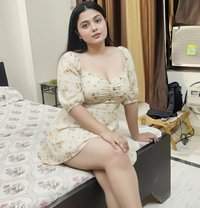 Preeti - escort in Maldives