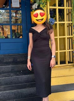 Preeti Nagar - escort in Noida Photo 4 of 8