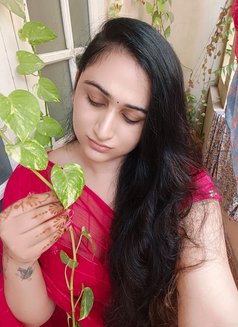 Preeti Reddy - escort in Hyderabad Photo 3 of 5