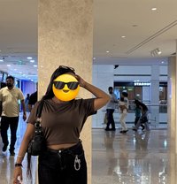 Preeti Singh Cam Queen - puta in Noida