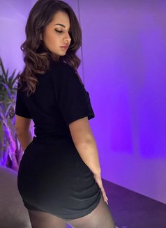 Preeti Singh NO ADVANCE - puta in Indore Photo 3 of 3