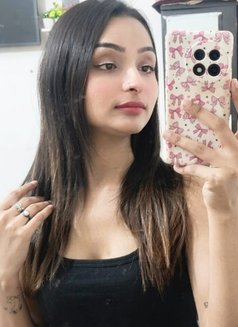 Preeti Verma - escort in Candolim, Goa Photo 3 of 9