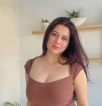 Preeti Verma - puta in Sharjah