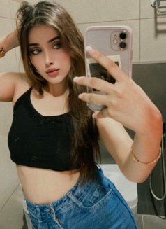 Preeti Vip Model - escort in Abu Dhabi Photo 2 of 5