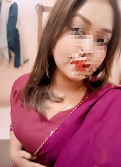 Preety ( Gfe & Cam Session ) - escort in Bangalore Photo 3 of 4